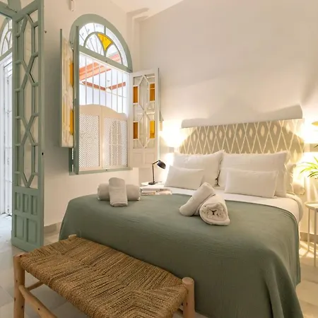 Ohliving Salvador Square アパート